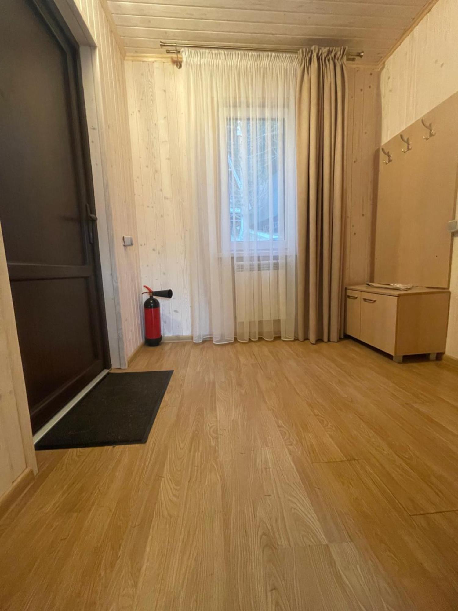 Karpatskyy Villa Rozluch ภายนอก รูปภาพ